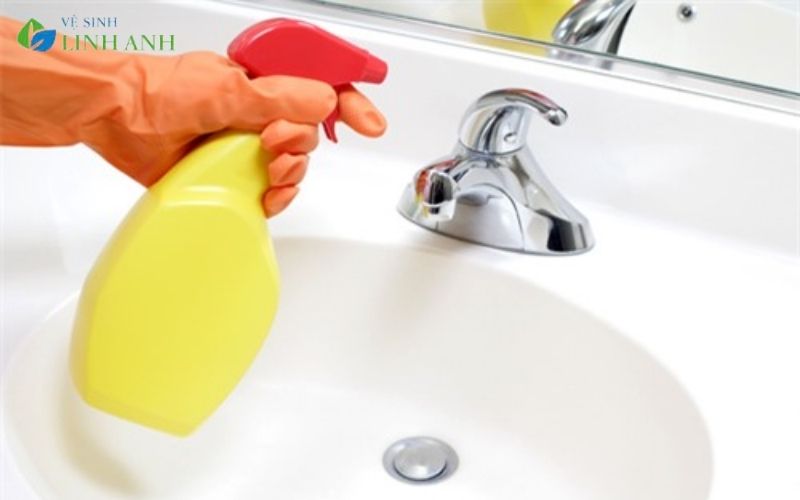 5 Giải Pháp Tẩy Trắng Bồn Rửa Mặt Nhanh Gọn Và Hiệu Quả